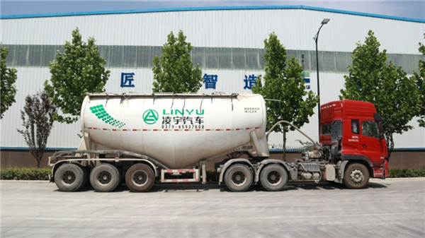 jdb电子游戏粉罐车