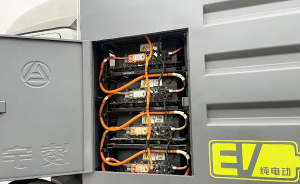 jdb电子游戏纯电动洗扫车