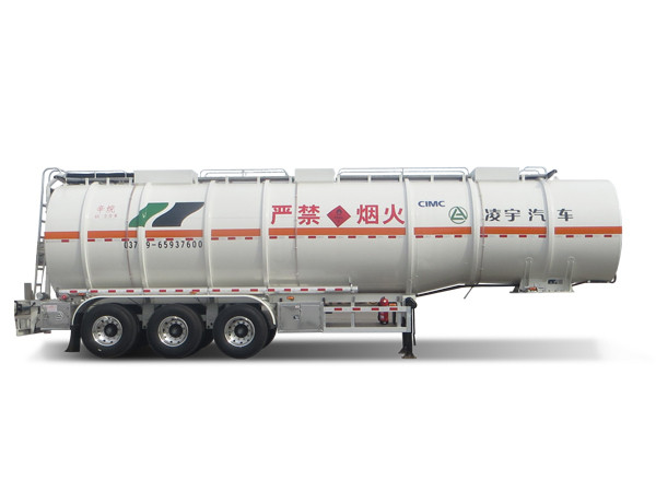 易燃液体运输车
