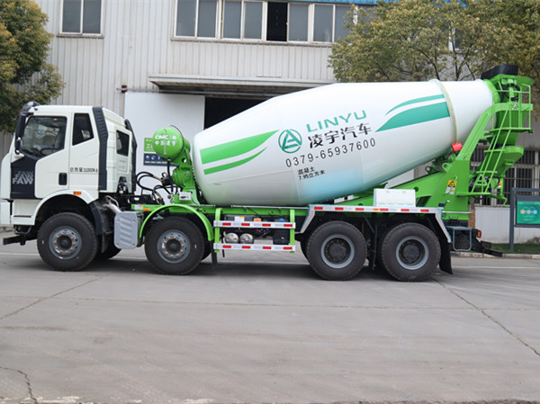 喜报频传 又一批中集jdb电子游戏搅拌车奔赴越南